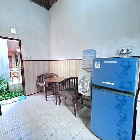 Leket House