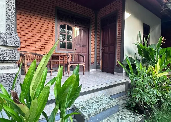 Leket House *