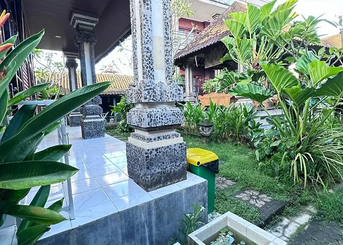 Leket House