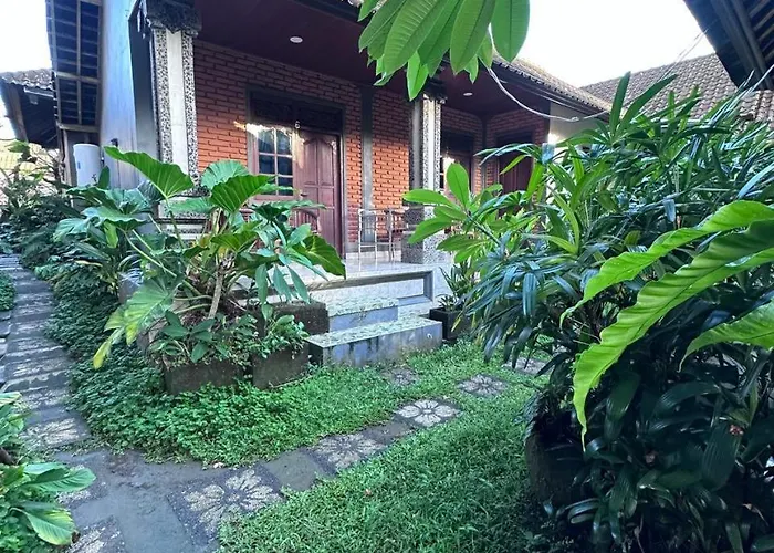 Leket House