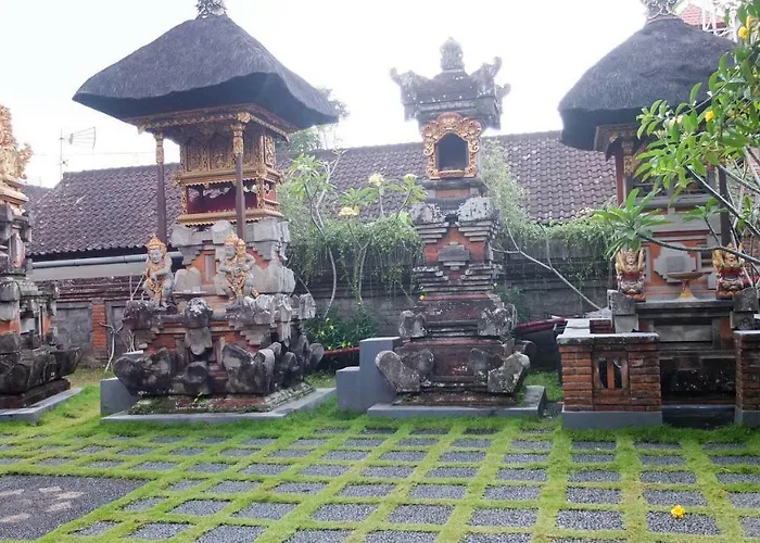 Leket House *