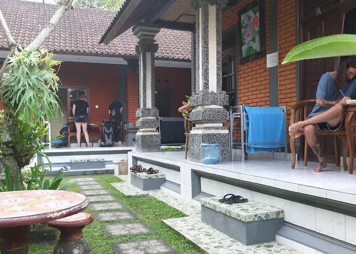 Leket House *
